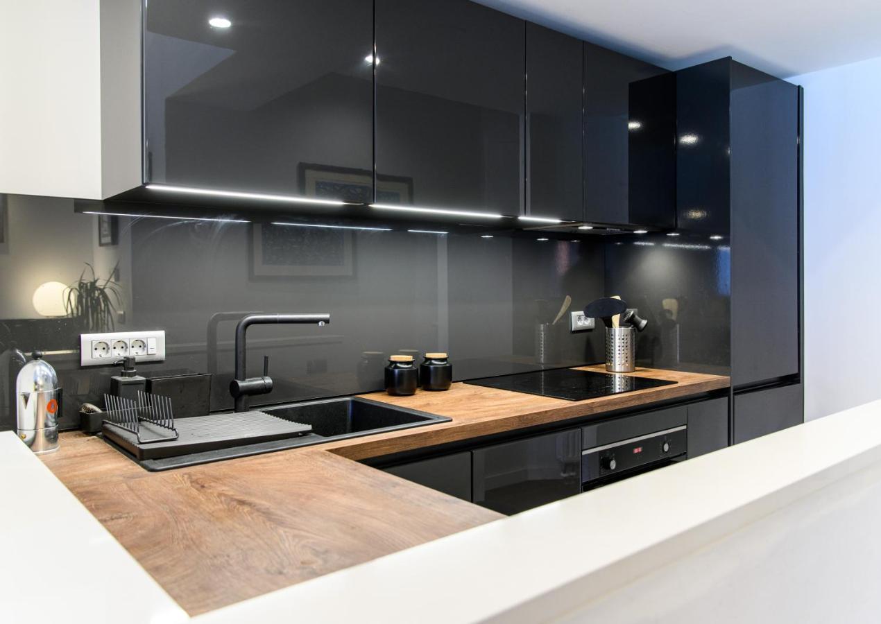 Designer Two-Bedroom Apartment Split Zewnętrze zdjęcie